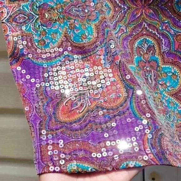 Brina & em Women's Short Sleeve Large Boho Clear Sequin Paisley Print Relaxed - Picture 6 of 9